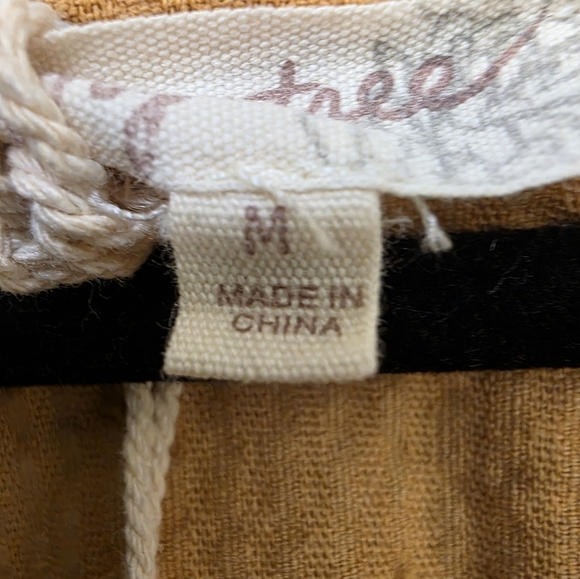 Color Block Button Down Shacket - Picture 7 of 9